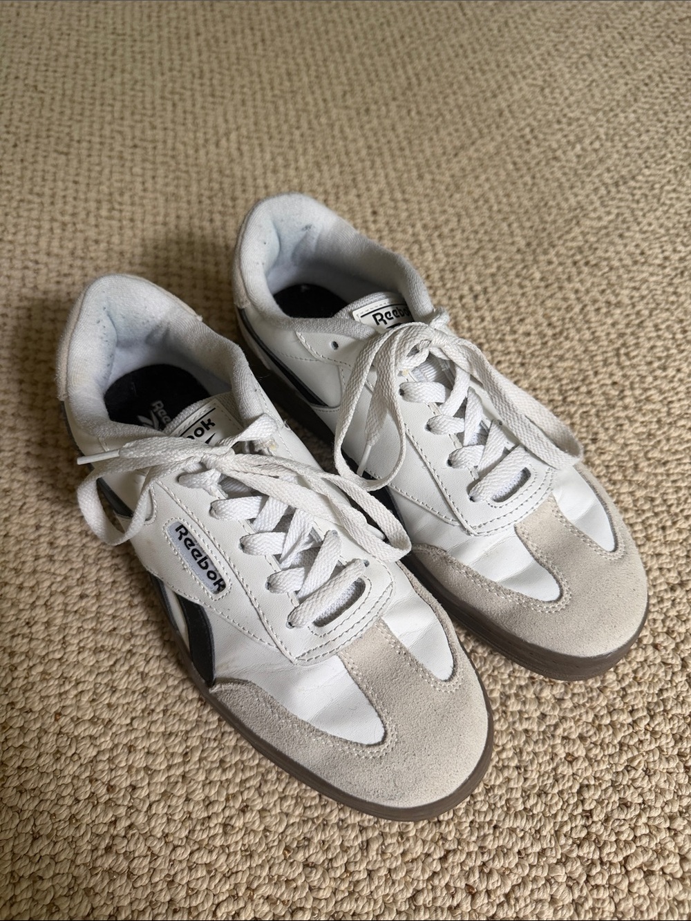 Reebok Women’s White & Gray Casual Trainers
